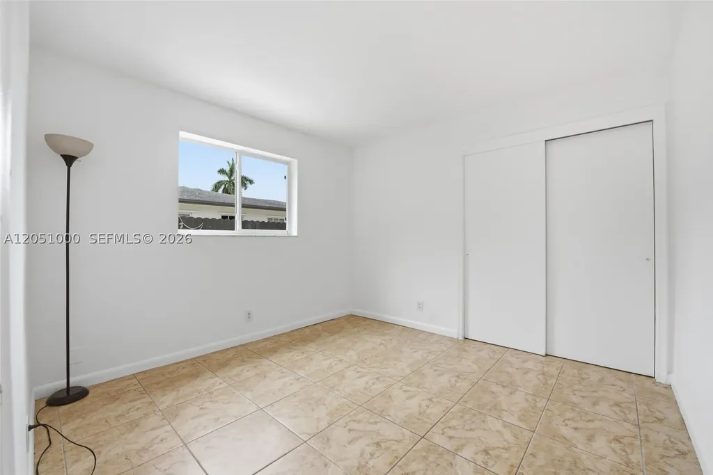 2901 Cleveland Street Hollywood FL 33020