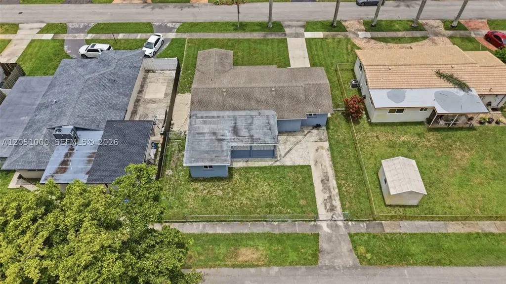 2901 Cleveland Street Hollywood FL 33020