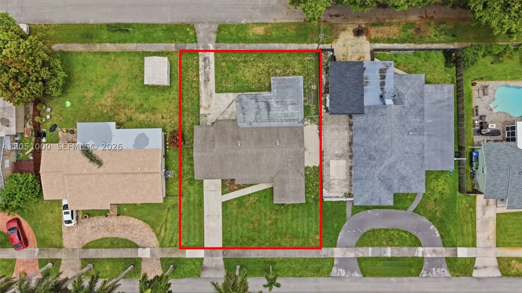 2901 Cleveland Street Hollywood FL 33020