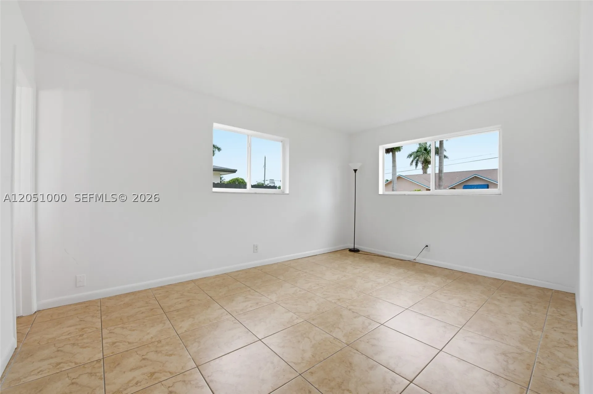 2901 Cleveland Street Hollywood FL 33020