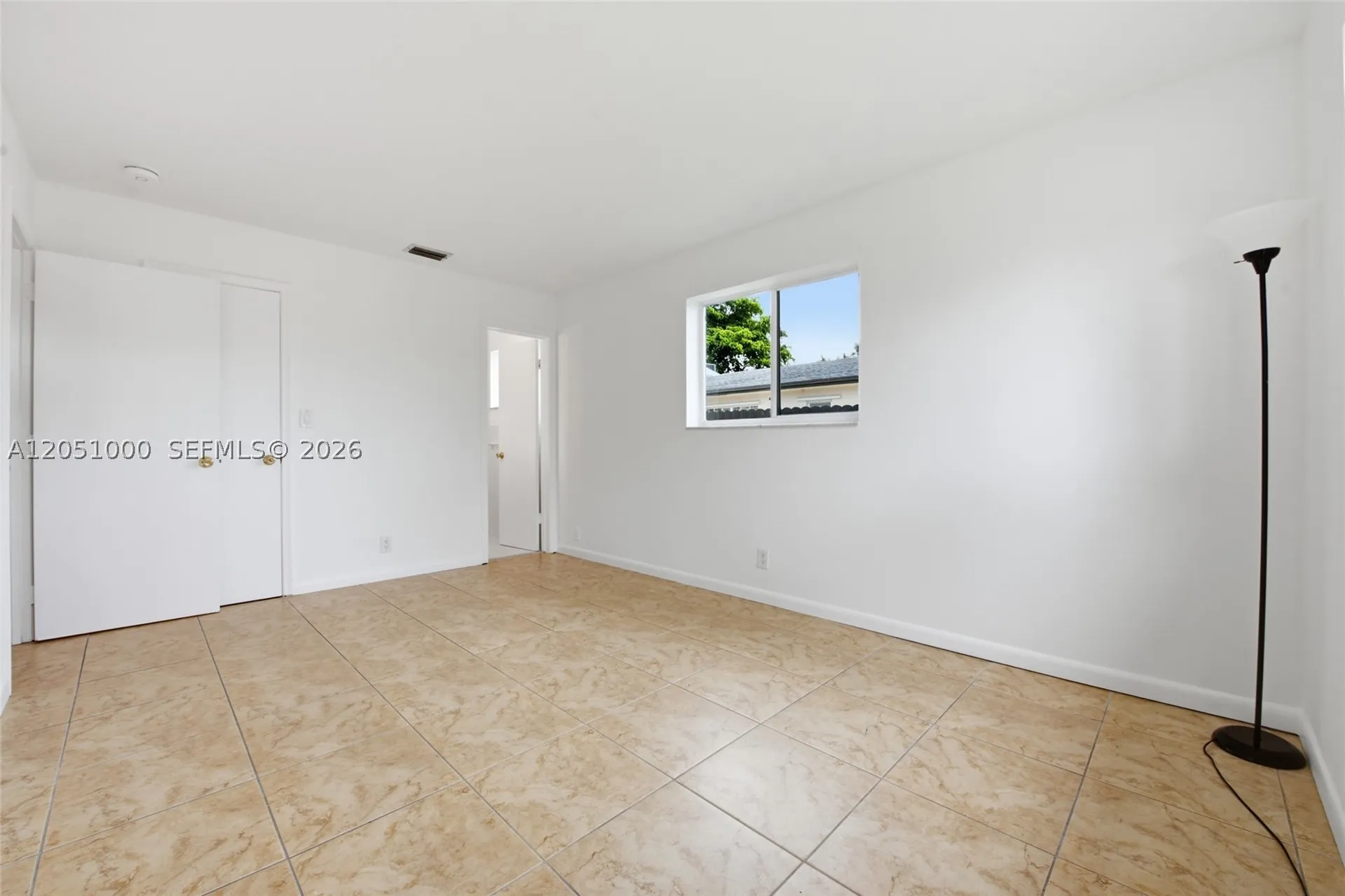 2901 Cleveland Street Hollywood FL 33020