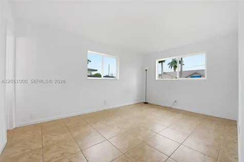 2901 Cleveland Street Hollywood FL 33020