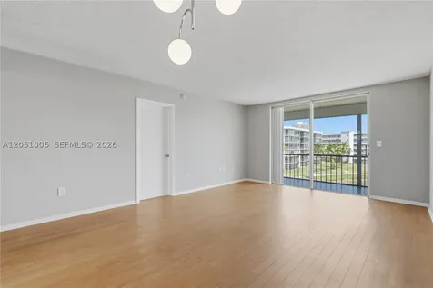 2851 Leonard Drive Aventura FL 33160