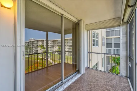 2851 Leonard Drive Aventura FL 33160
