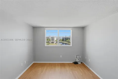 2851 Leonard Drive Aventura FL 33160