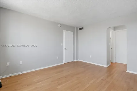 2851 Leonard Drive Aventura FL 33160