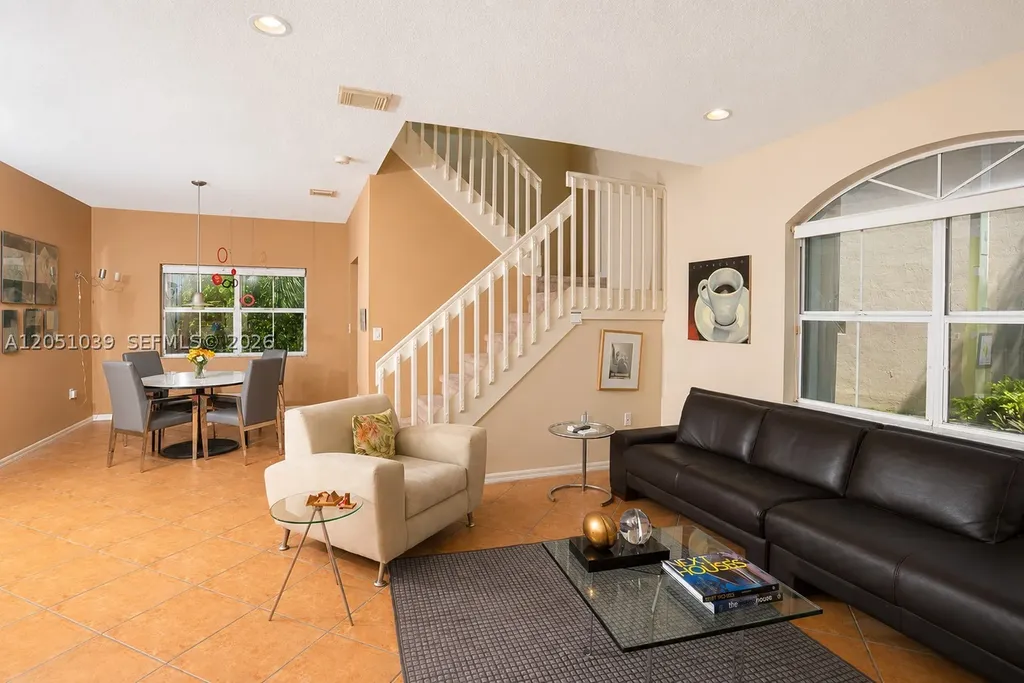 1115 Weeping Willow Way Hollywood FL 33019