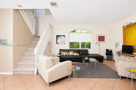 1115 Weeping Willow Way Hollywood FL 33019