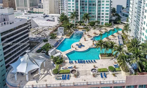 253 NE 2nd Street Miami FL 33132
