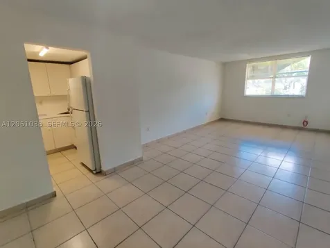 666 W 81st Street Hialeah FL 33014