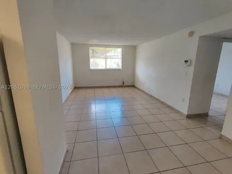 666 W 81st Street Hialeah FL 33014