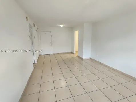 666 W 81st Street Hialeah FL 33014