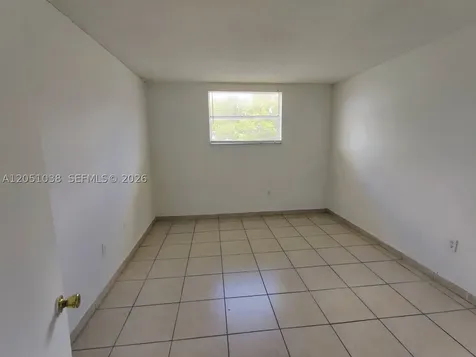 666 W 81st Street Hialeah FL 33014