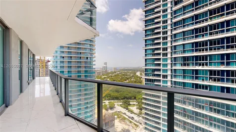 1300 S Miami Avenue Miami FL 33130