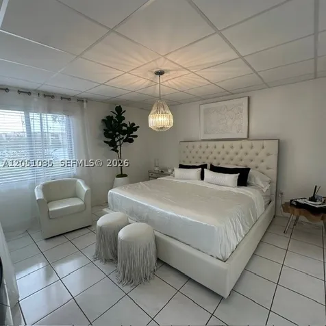 8875 Fontainebleau Boulevard Miami FL 33172