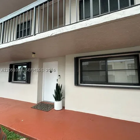 8875 Fontainebleau Boulevard Miami FL 33172