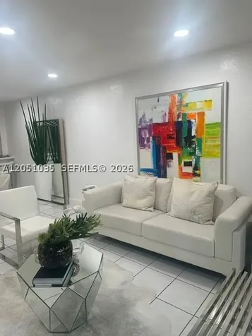 8875 Fontainebleau Boulevard Miami FL 33172