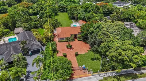 7030 Sunset Drive Miami FL 33143