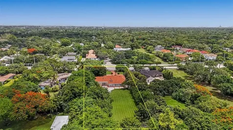 7030 Sunset Drive Miami FL 33143