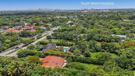 7030 Sunset Drive Miami FL 33143