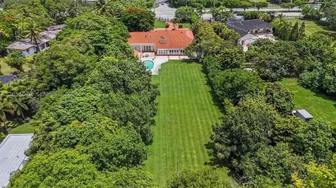 7030 Sunset Drive Miami FL 33143