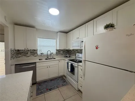 9540 Sunrise Lakes Boulevard Sunrise FL 33322