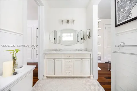 6845 SW 98th Street Pinecrest FL 33156