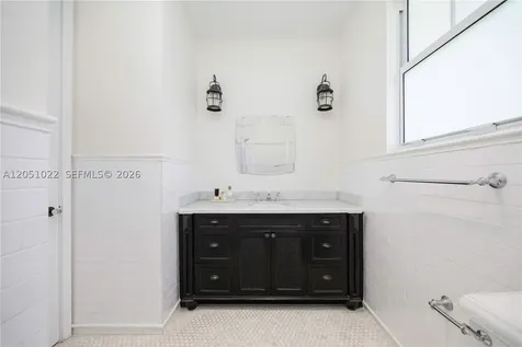 6845 SW 98th Street Pinecrest FL 33156