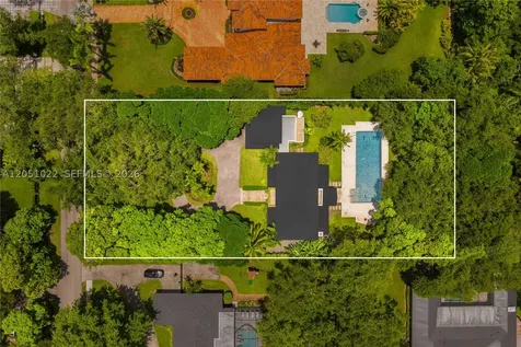 6845 SW 98th Street Pinecrest FL 33156