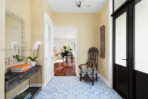 6845 SW 98th Street Pinecrest FL 33156