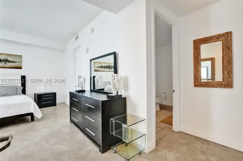 18201 Collins Avenue Sunny Isles Beach FL 33160