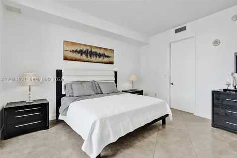 18201 Collins Avenue Sunny Isles Beach FL 33160