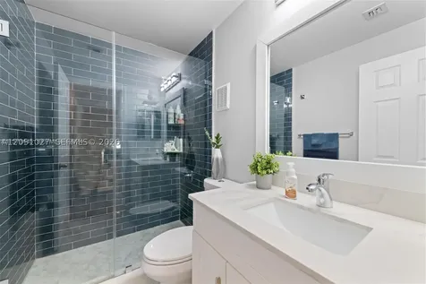 542 NW 208th Terrace Pembroke Pines FL 33029