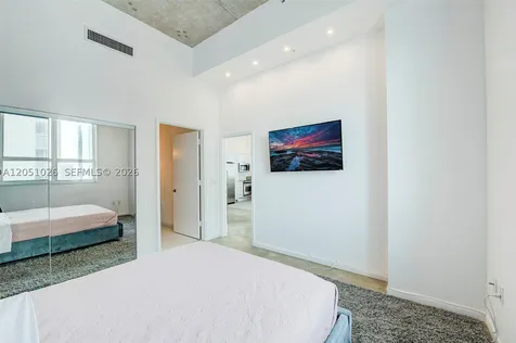 234 NE 3rd Street Miami FL 33132