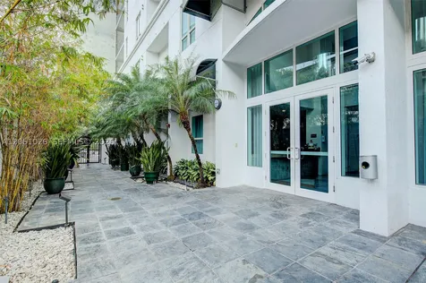 234 NE 3rd Street Miami FL 33132