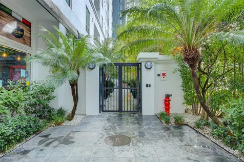 234 NE 3rd Street Miami FL 33132