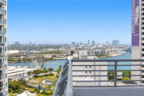 133 NE 2nd Avenue Miami FL 33132