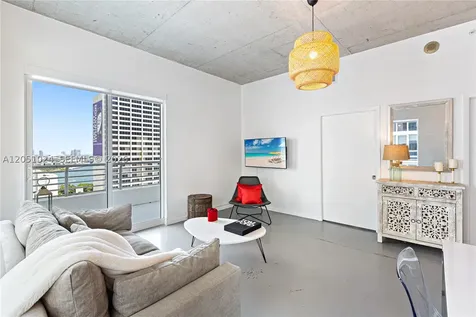 133 NE 2nd Avenue Miami FL 33132