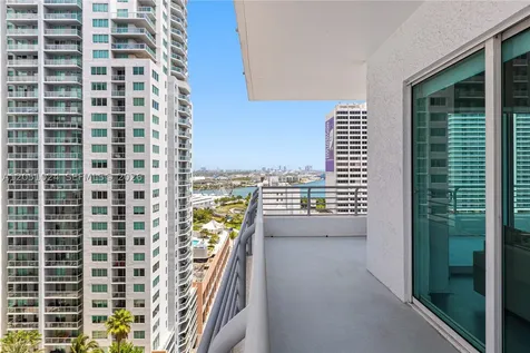 133 NE 2nd Avenue Miami FL 33132