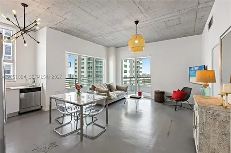133 NE 2nd Avenue Miami FL 33132