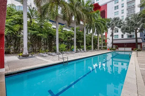 133 NE 2nd Avenue Miami FL 33132