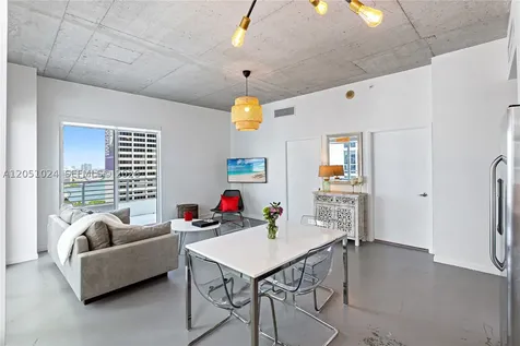 133 NE 2nd Avenue Miami FL 33132