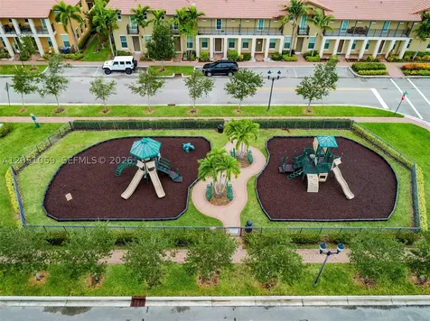 1213 SW 147th Avenue Pembroke Pines FL 33027
