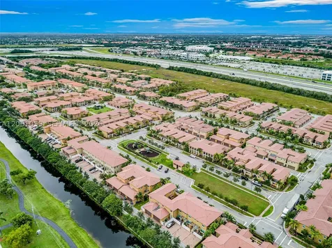 1213 SW 147th Avenue Pembroke Pines FL 33027