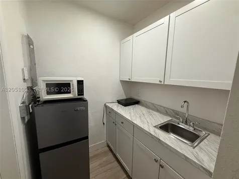 2001 SW 82nd Place Miami FL 33155