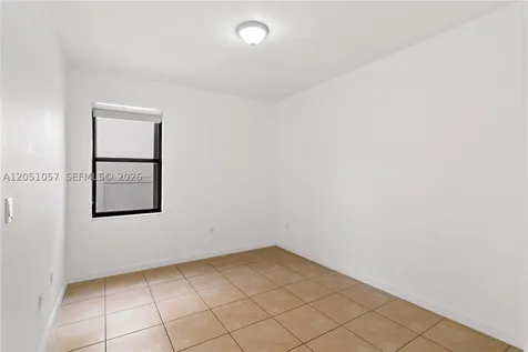 3573 W 93rd Place Hialeah FL 33018
