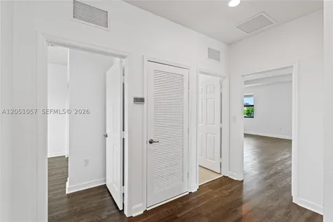 3573 W 93rd Place Hialeah FL 33018