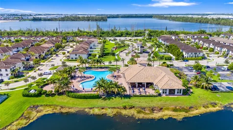3573 W 93rd Place Hialeah FL 33018
