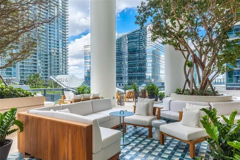 801 S Miami Avenue Miami FL 33130