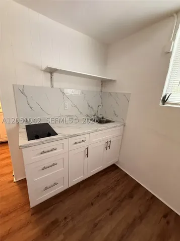 2750 SW 26th Street Miami FL 33133